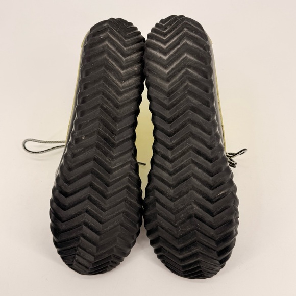 Sorel Out N About Waterproof Rain Duck Boots Yellow Black Women’s 9 Gorpcore - Picture 7 of 7